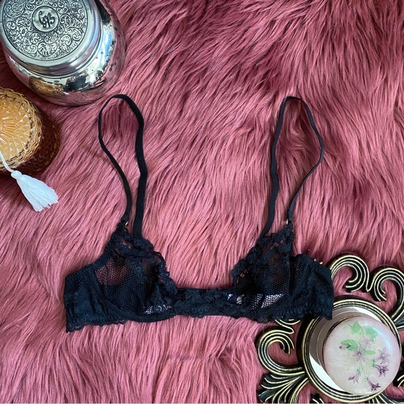 SXF Black Fishnet Mesh Lace Bra - Picture 2 of 8